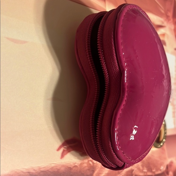 COPY - Victoria's Secret Pink Heart Coin Purse - Picture 8 of 10